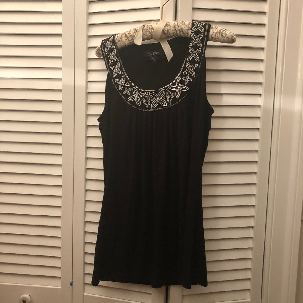 white house black market , Black sleeveless tee, M